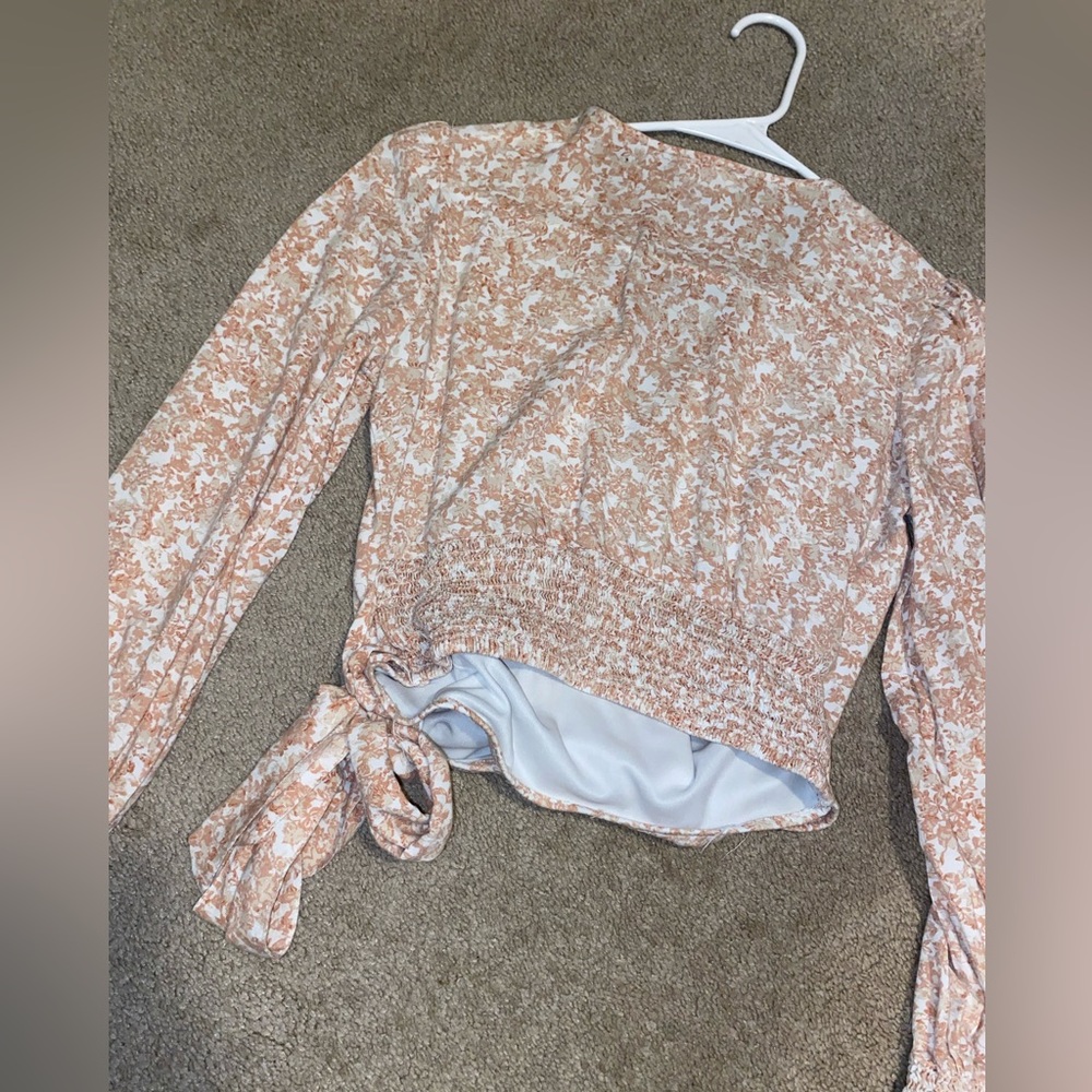 Japna Blouse - Picture 2 of 3